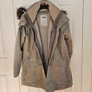 North Face Parka Silver Gray Size Large